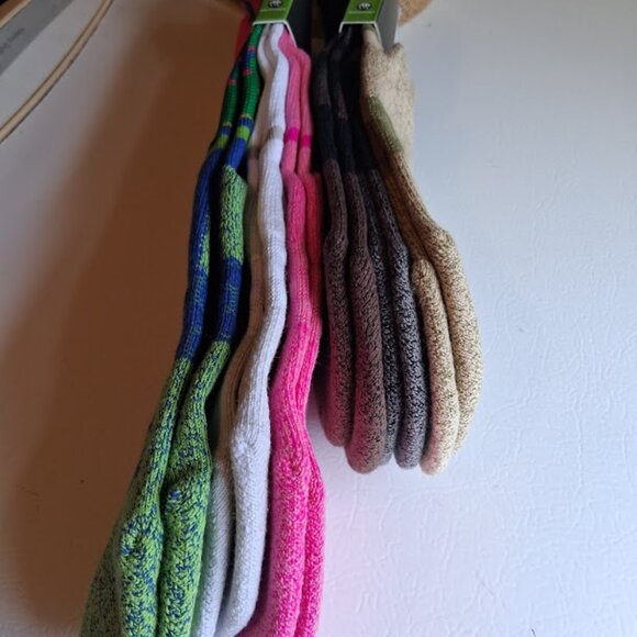 Crocs™ Socks 6 Pairs, Quarter & Crew Assorted New in Bag Never Worn, Unisex (M) - Picture 5 of 12